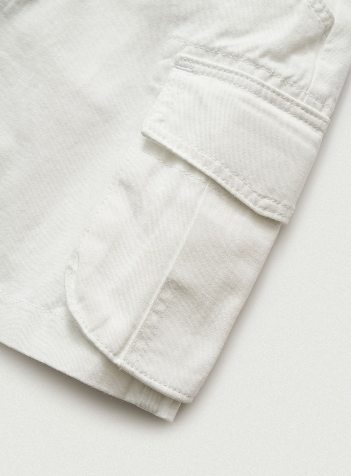 더바넷(THEBARNNET) Heather Cargo Mini Skirt _White