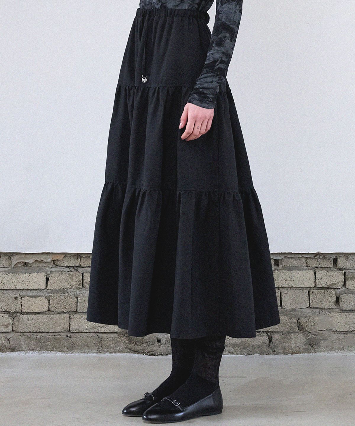 미케네(MICANE) 라이라 캉캉 셔링 롱 스커트