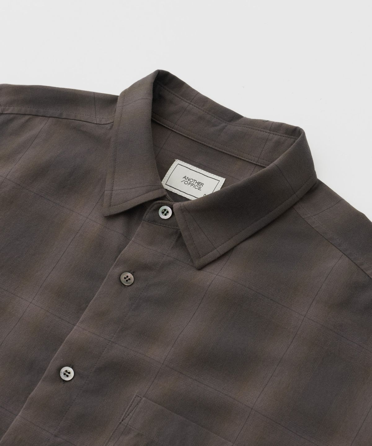 어나더 오피스(ANOTHER OFFICE) Relax Ombre Shirt (Brown - Ombre)