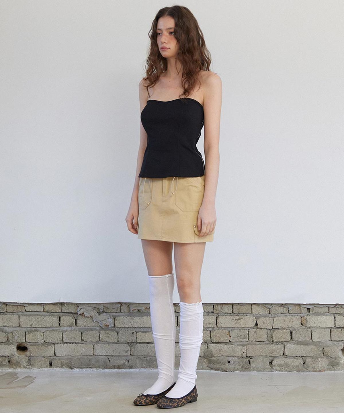 렌세(RENSE) Piping Fake Cargo Mini Skirt Beige