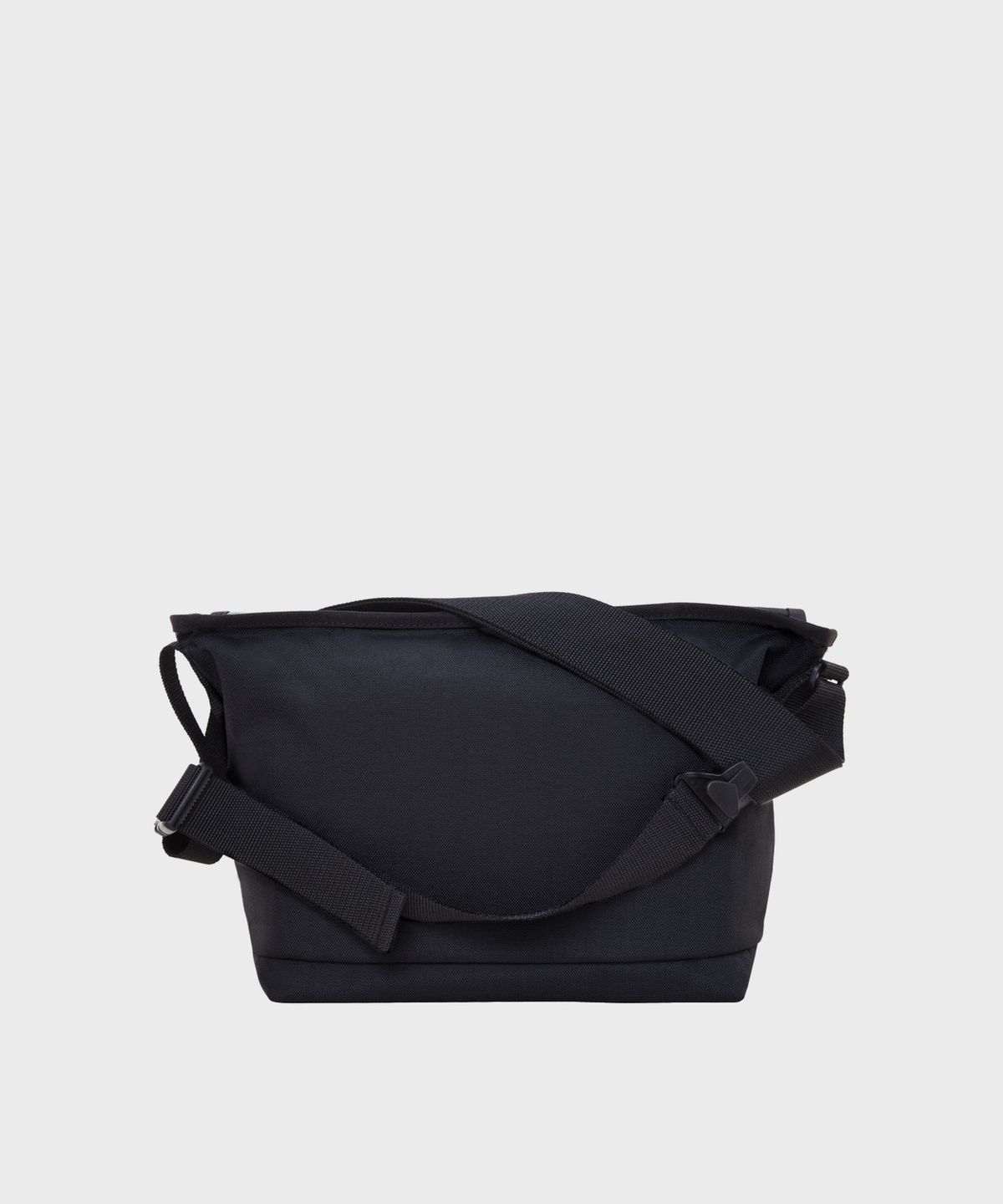 맨하탄 포티지(MANHATTAN PORTAGE) 스트랩행거 메신저백 M BLACK