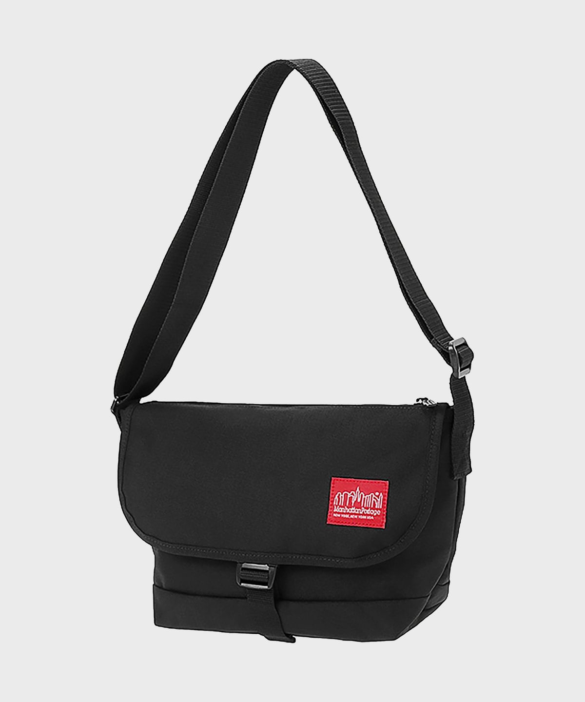 맨하탄 포티지(MANHATTAN PORTAGE) JRS 플립 지퍼 포켓 메신저백 BLACK