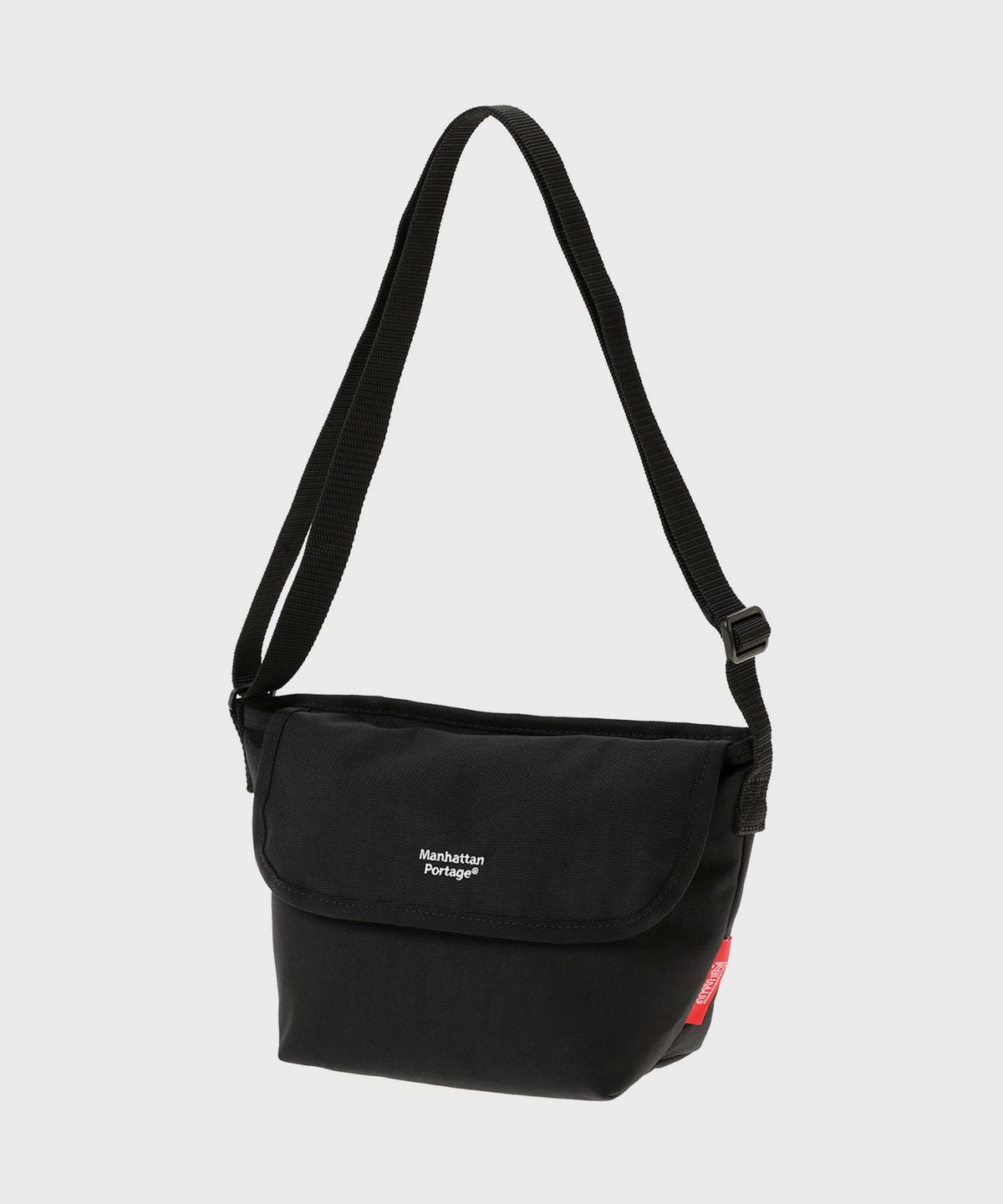 맨하탄 포티지(MANHATTAN PORTAGE) 포켓 W/디바이더 마그넷 나일론 메신저백 BLACK
