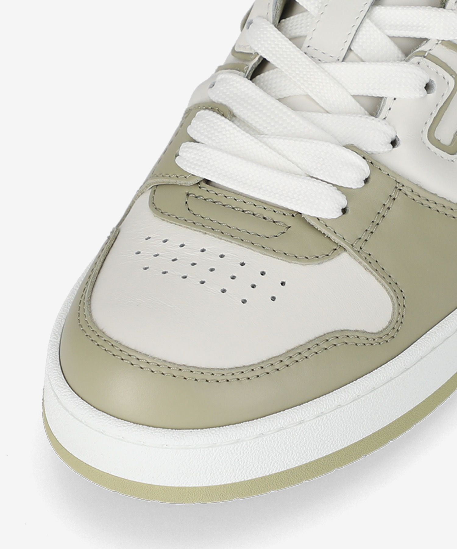 スニーカー FENDI Men Sneakers Sage 7E1643AOMN F1RT4 MUSINSA | FENDI Match Sneakers - White Sage / 7E1643AOMNF1RT4