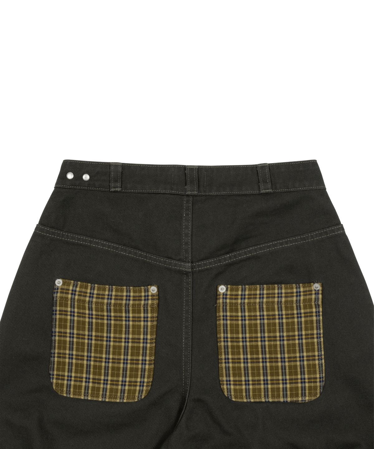 더콜디스트모먼트(THE COLDEST MOMENT) TCM check pocket half pants (charcoal)