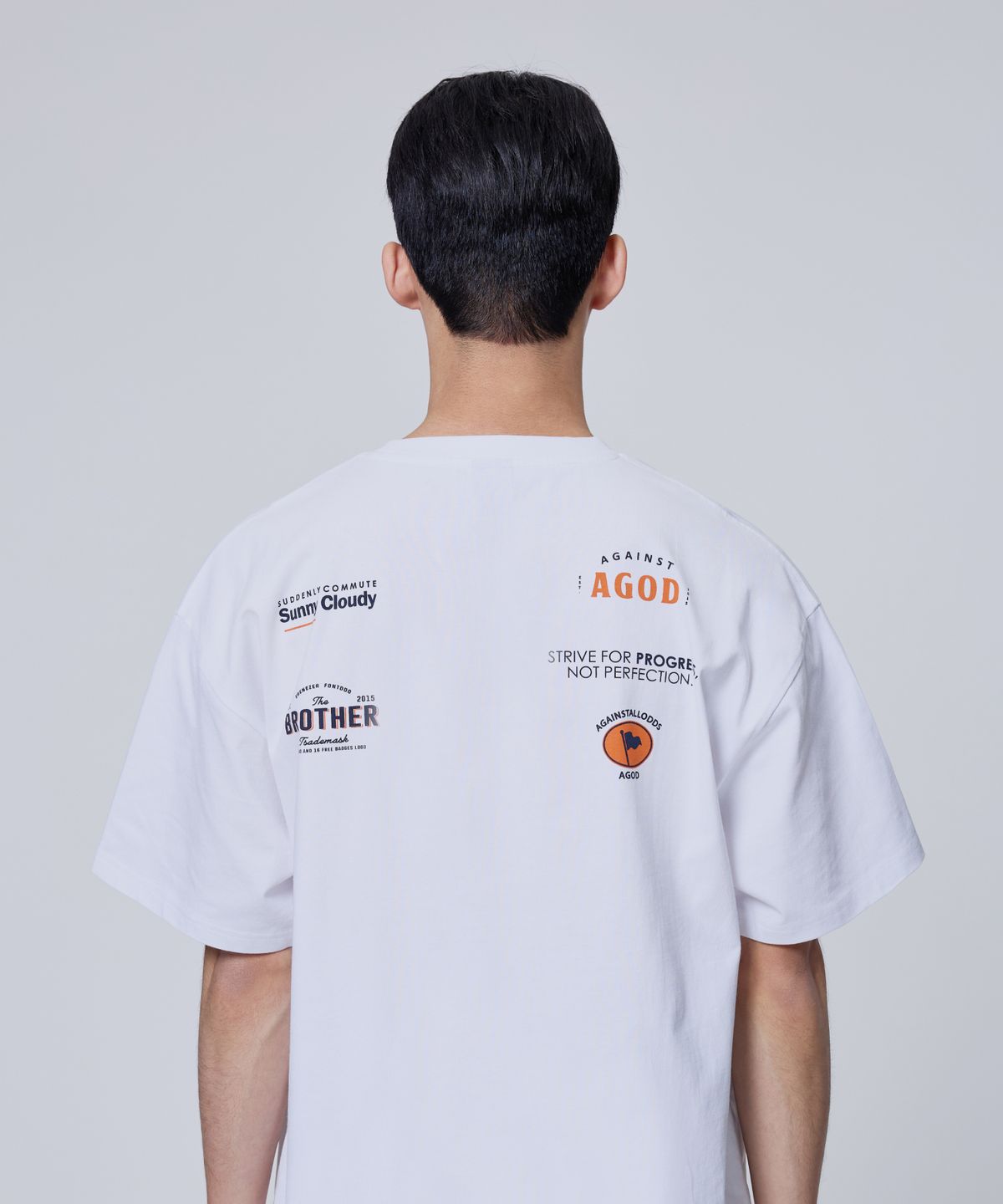 에이지오디(AGOD) 레이싱 반소매 티셔츠 [화이트]