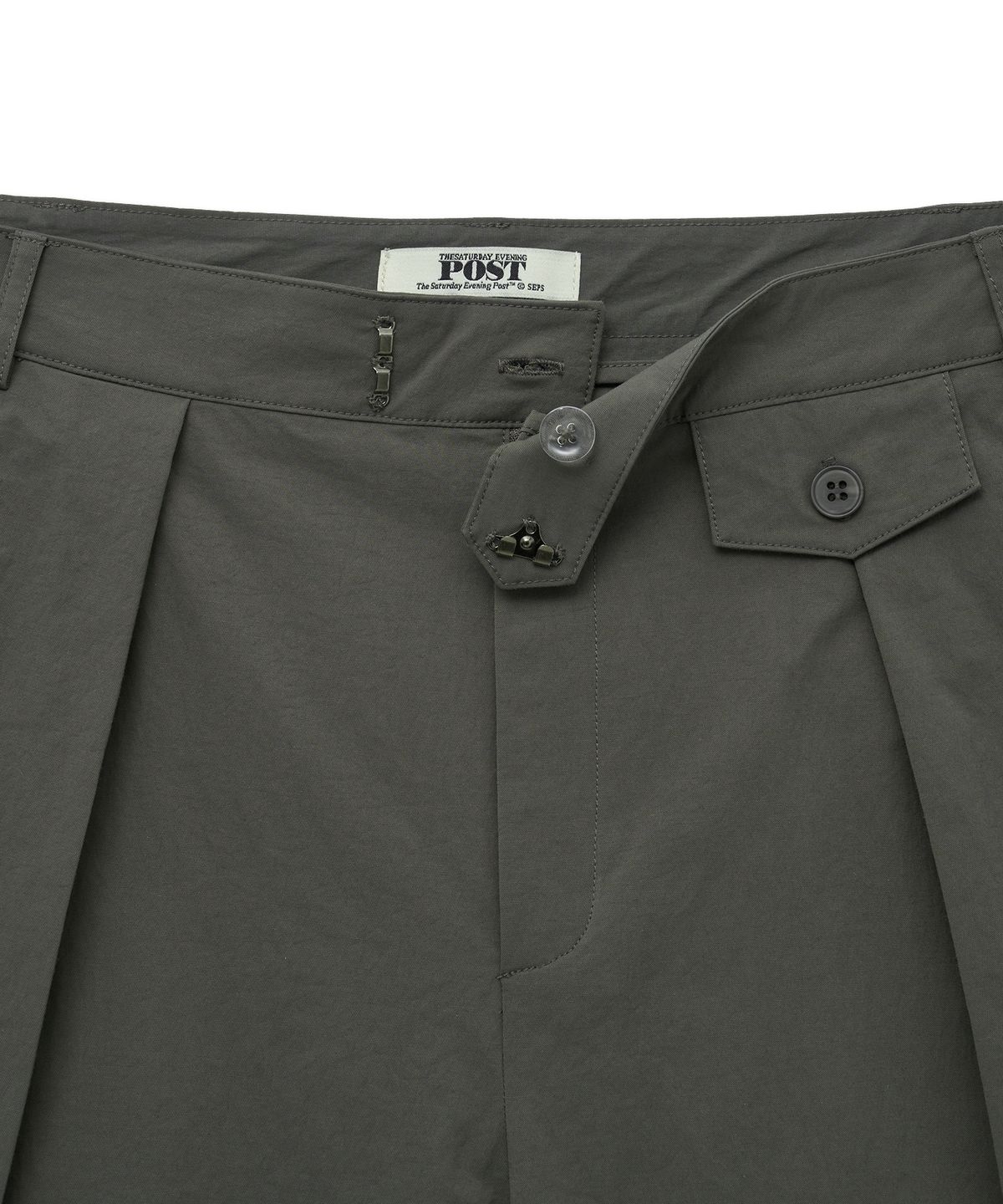 더 새터데이 이브닝 포스트(THE SATURDAY EVENING POST) Cuffed Tailored Shorts_Khaki