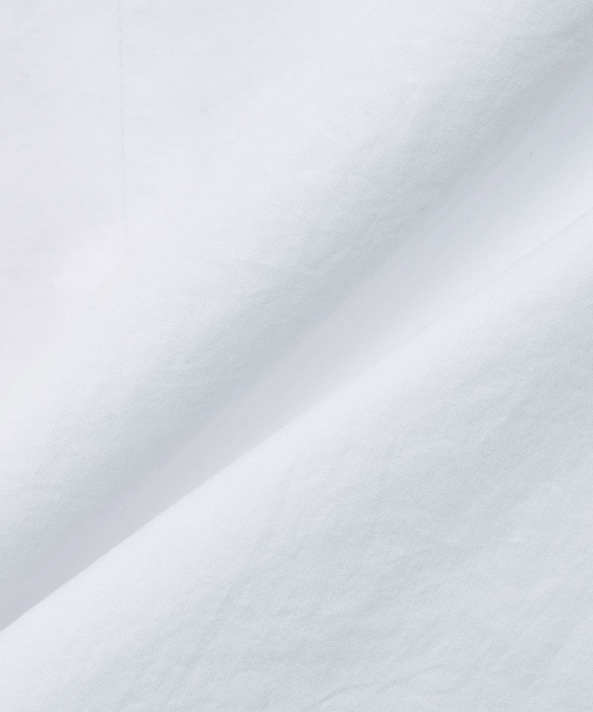 더 새터데이 이브닝 포스트(THE SATURDAY EVENING POST) High Neck Crop Shirts_White