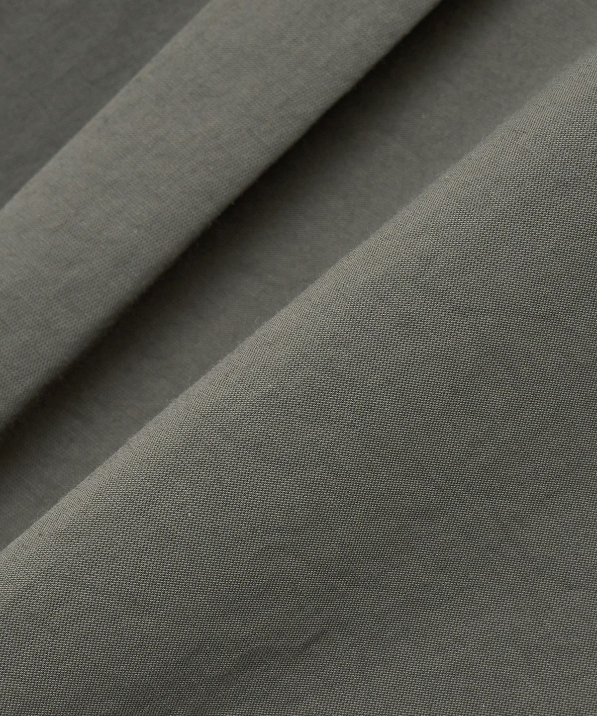 더 새터데이 이브닝 포스트(THE SATURDAY EVENING POST) Basic Crop Shirts_Khaki