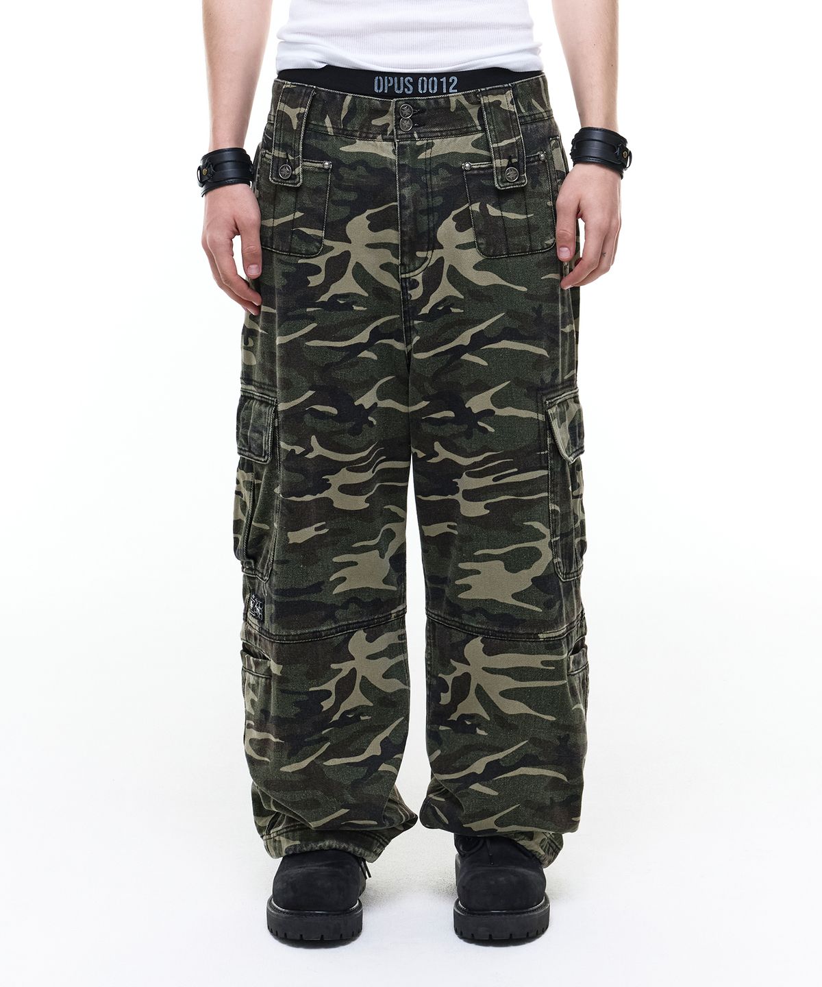 오퍼스 0012(OPUS 0012) Op. 08 LIQUID CARGO PANTS CAMO