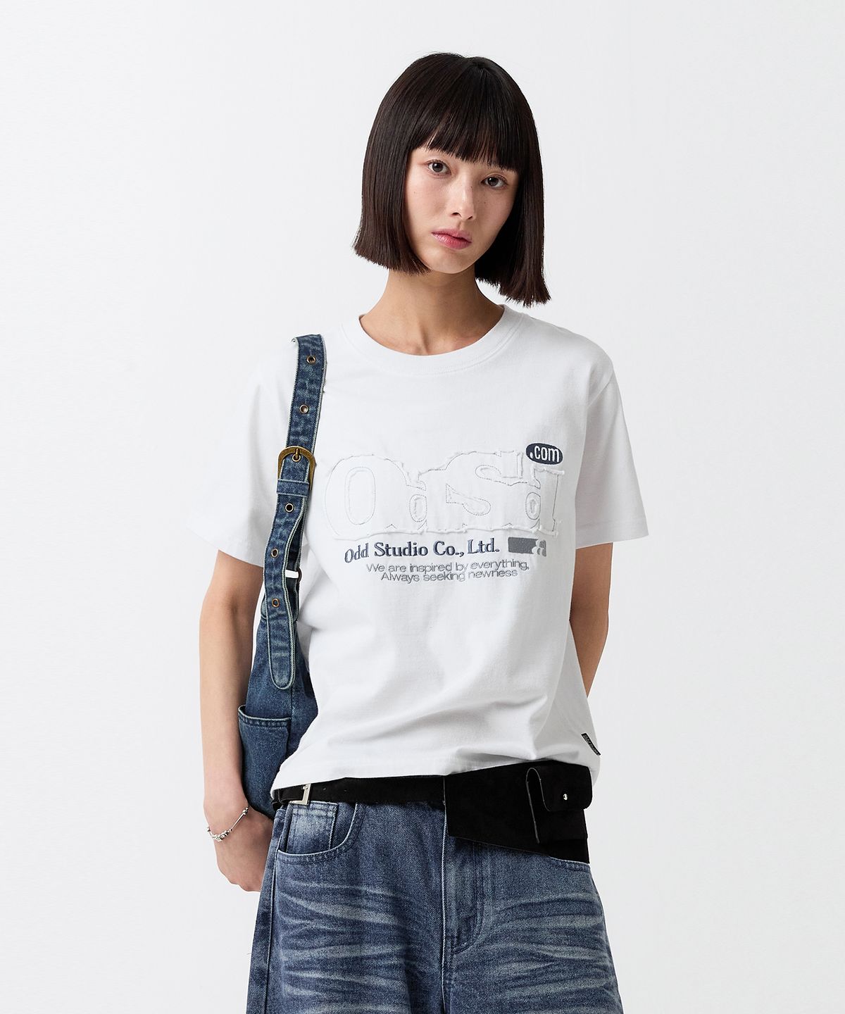 오드스튜디오(ODDSTUDIO) ODSD 피그먼트 데미지 티셔츠 - WHITE