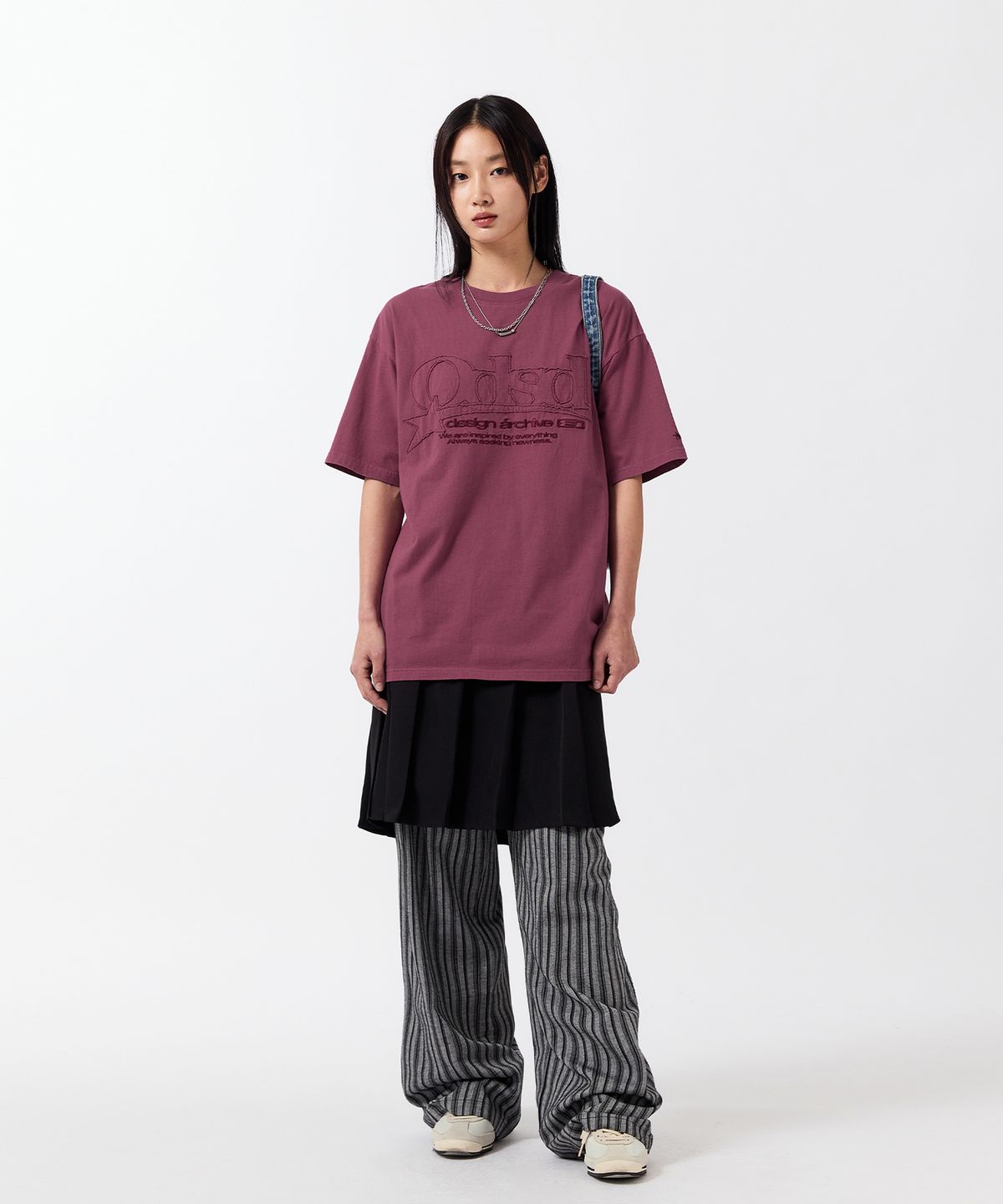 오드스튜디오(ODDSTUDIO) ODSD 스타 워시드 오버핏 티셔츠 - PLUM