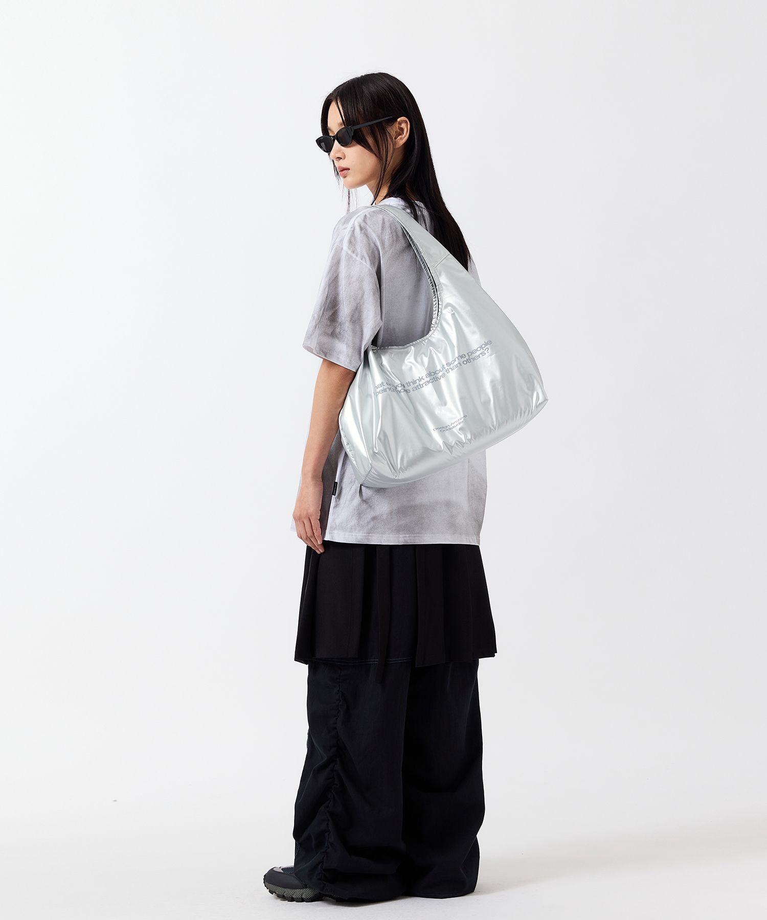 さらに100円引き◆ODD STUDIO◆ATTRACTIVE GLOSSY SHOULDER BAG MUSINSA | ODDSTUDIO ATTRACTIVE GLOSSY SHOULDER BAG - SILVER