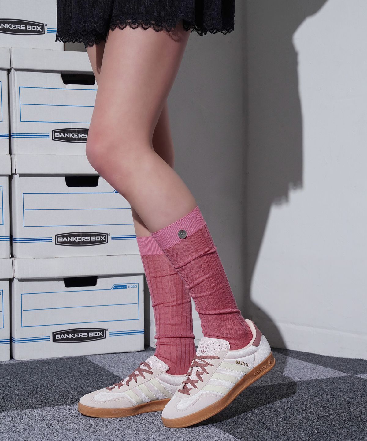스튜디오 싹스탑(STUDIO SOCKSTOP) OOSS 실버참 시스루 롱 크루삭스 핑크