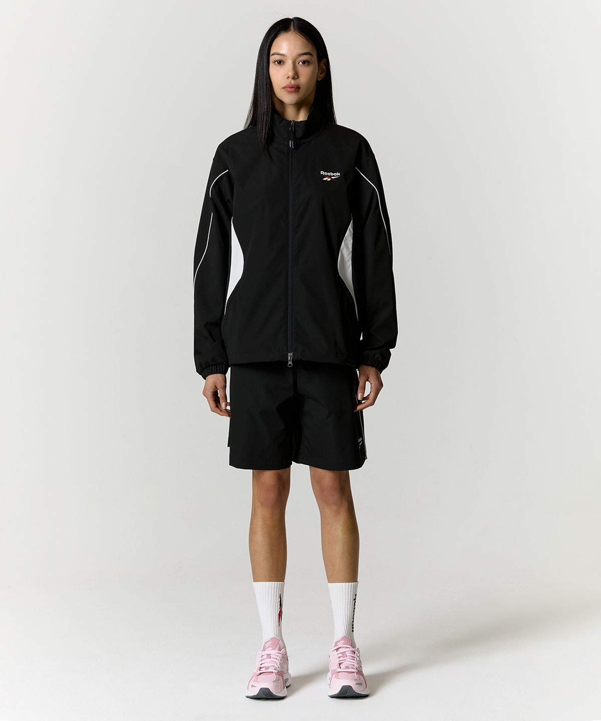 리복(REEBOK) 리바이벌 스트레치 쇼츠 - 블랙