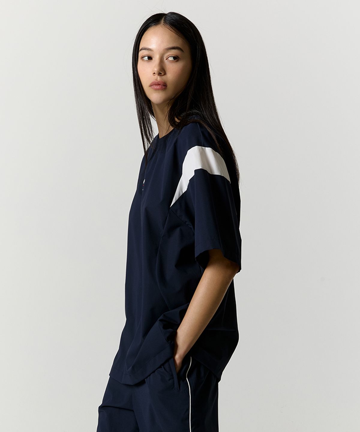 리복(REEBOK) 리바이벌 스트레치 반팔 피스테 - 네이비