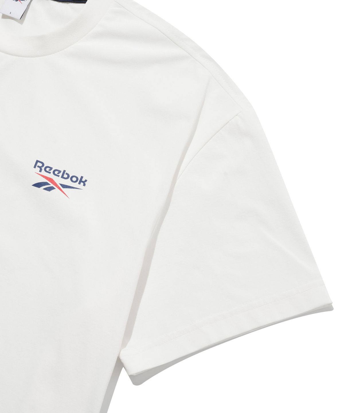 리복(REEBOK) 에센셜 프레쉬 티셔츠 - 화이트