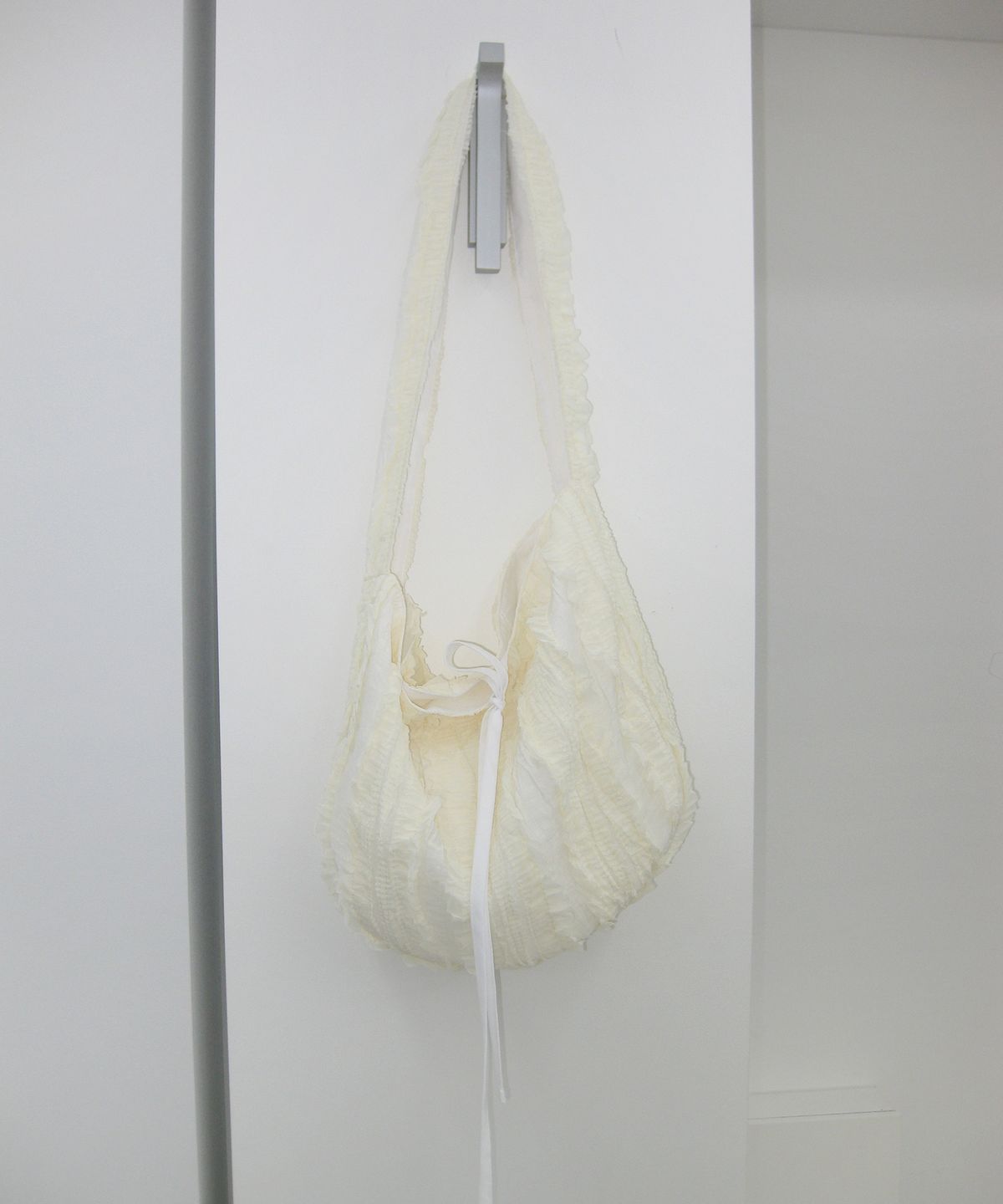 카셀(CACELE) RIPPLE SHOULDER BAG, IVORY
