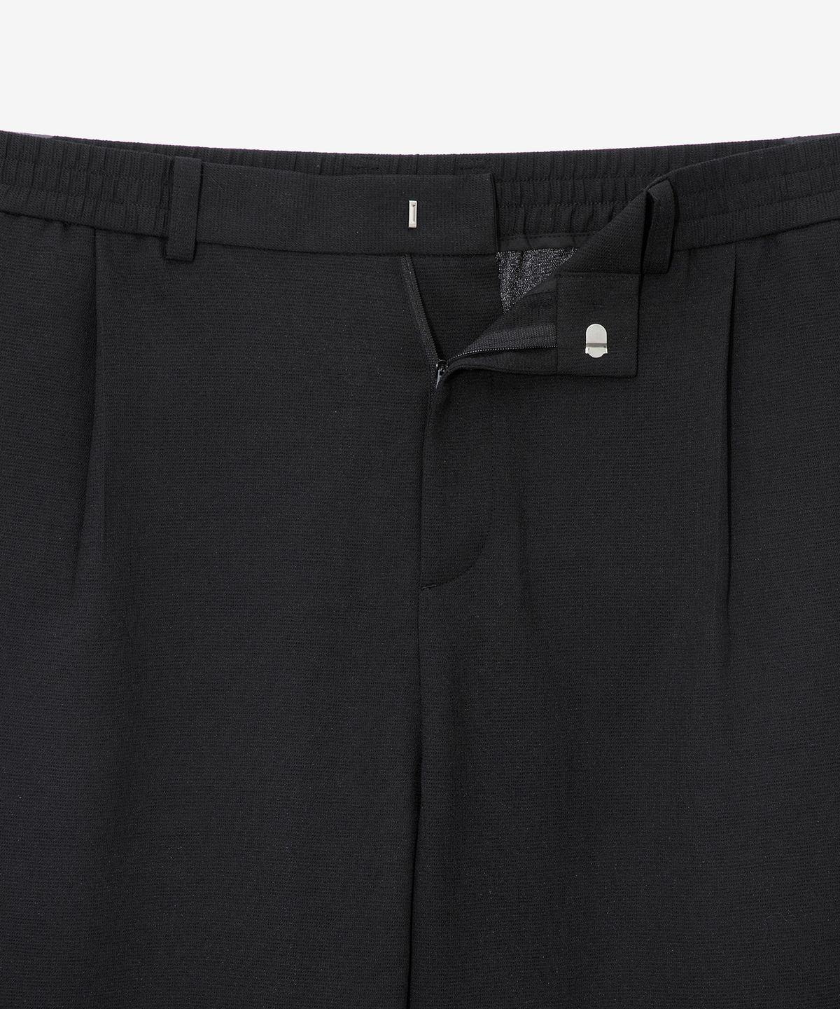 마인드브릿지(MINDBRIDGE) [COUTURE]원턱 릴랙스핏 조직 변형 풀 밴딩 팬츠