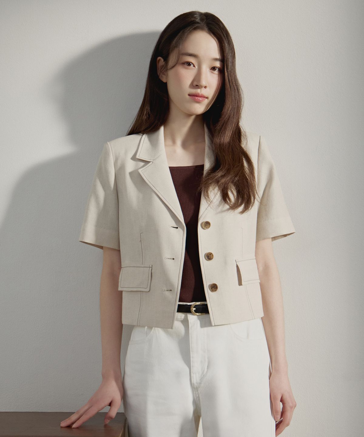 마인드브릿지 우먼(MIND BRIDGE WOMEN) [W][COUTURE]스티치 크롭 반팔 자켓 - 2color
