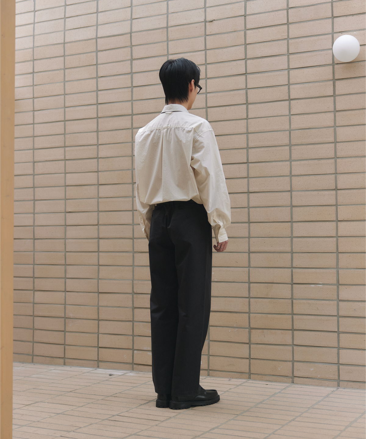 넌블랭크(NONBLANK) 루즈 핏 스트라이프 셔츠_BUTTER