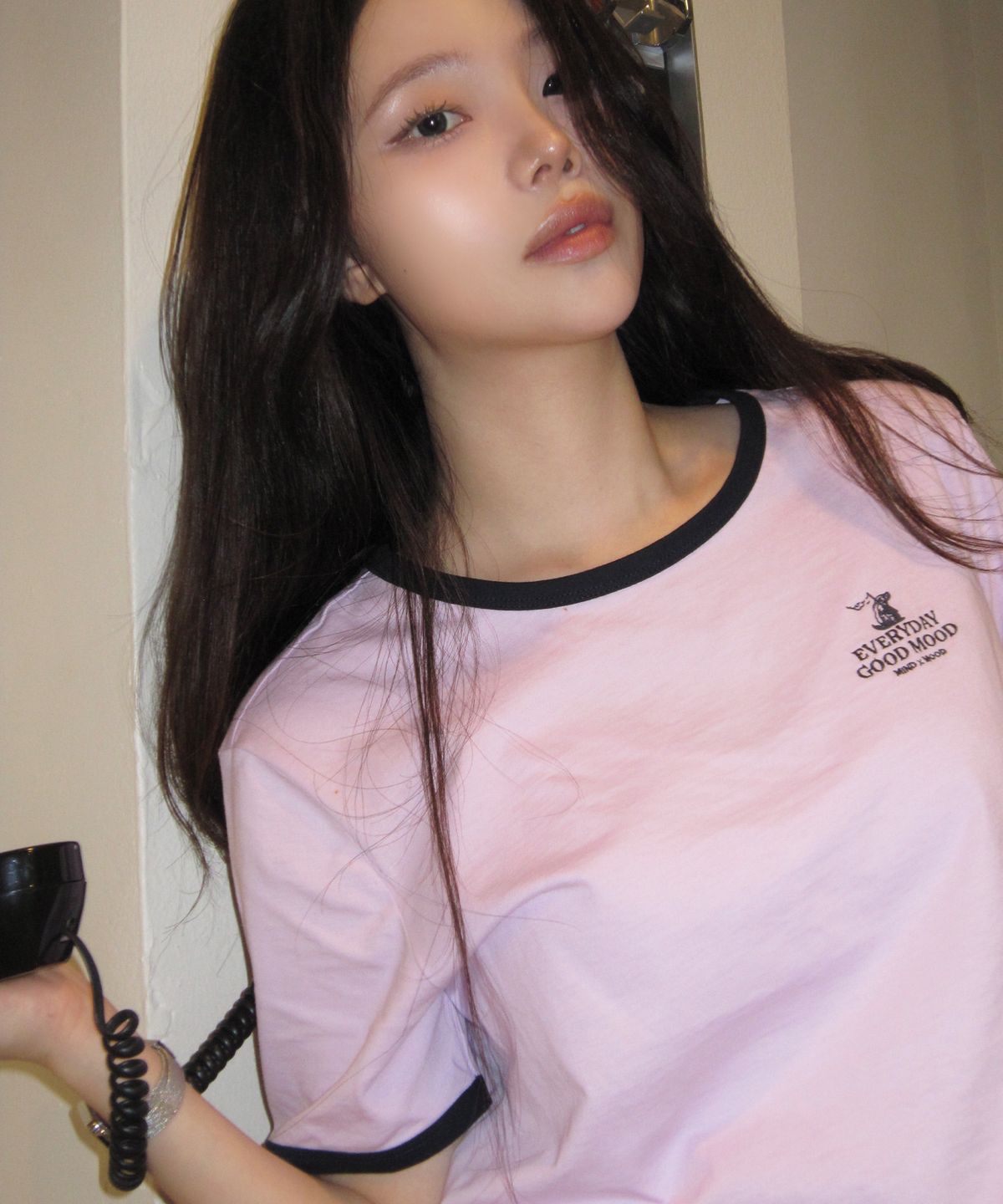 마인드브릿지 우먼(MIND BRIDGE WOMEN) [W][콜린스]원 포인트 링거 티셔츠 - 2color