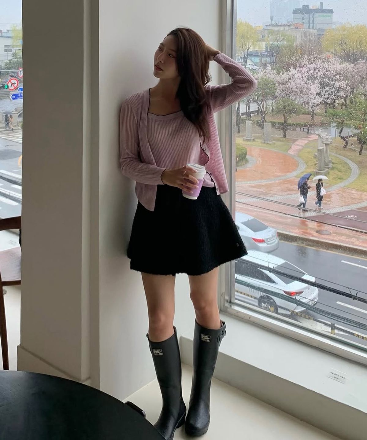 마인드브릿지 우먼(MIND BRIDGE WOMEN) [W]배색 슬리브리스 가디건 세트
