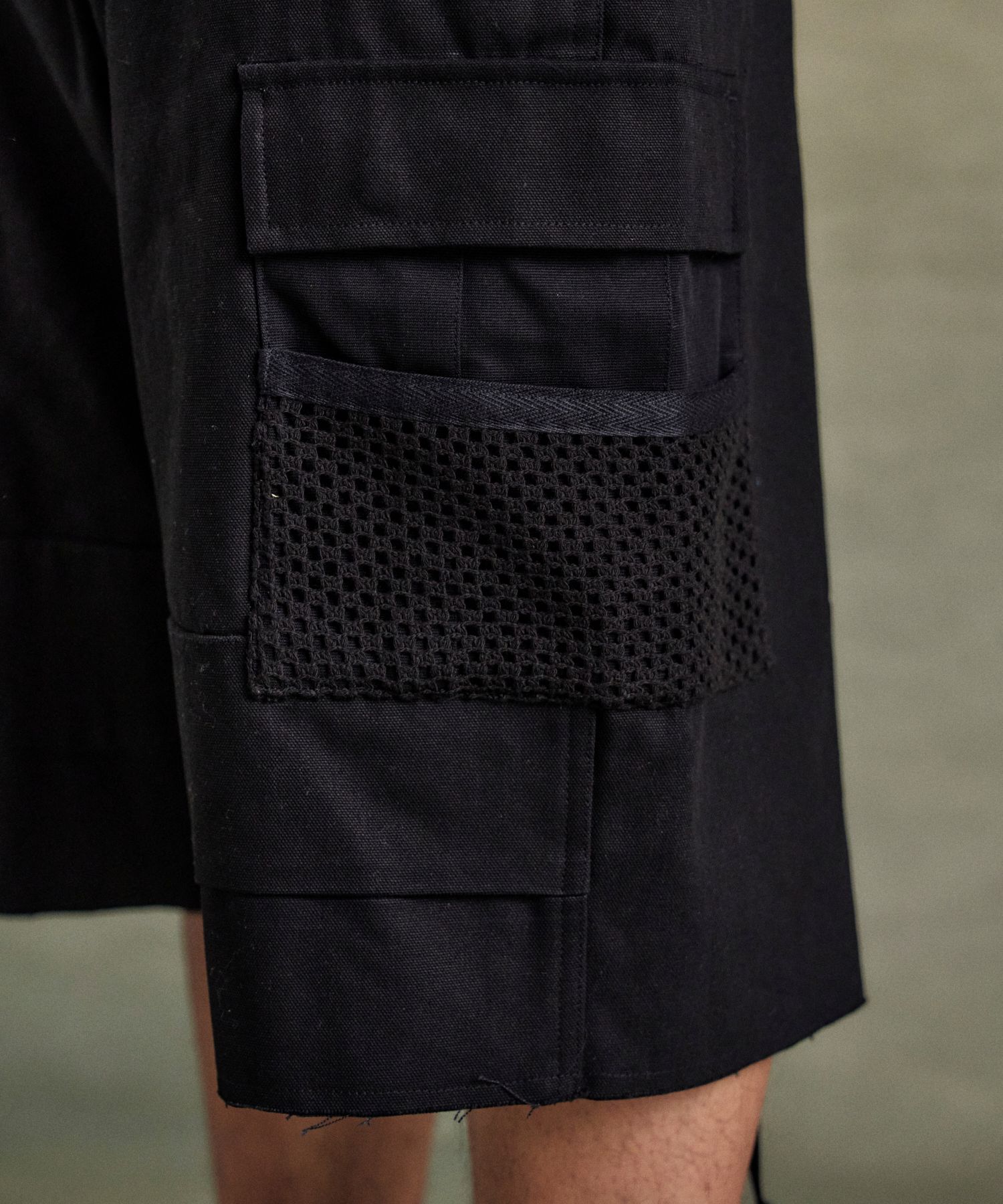 【ANDERSSON BELL】 DEPOT COTTON CARGO SHORTS apa807m /追跡付 MUSINSA公式 | ANDERSSON BELL Depot Cotton Cargo Shorts