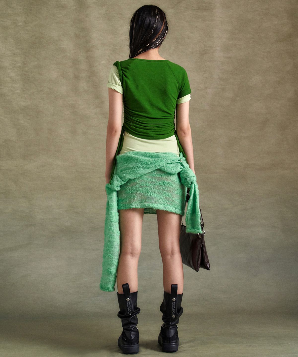 앤더슨벨(ADSB ANDERSSON BELL) 신디 스트링 레이어드 티셔츠 atb1265w(OLIVE)