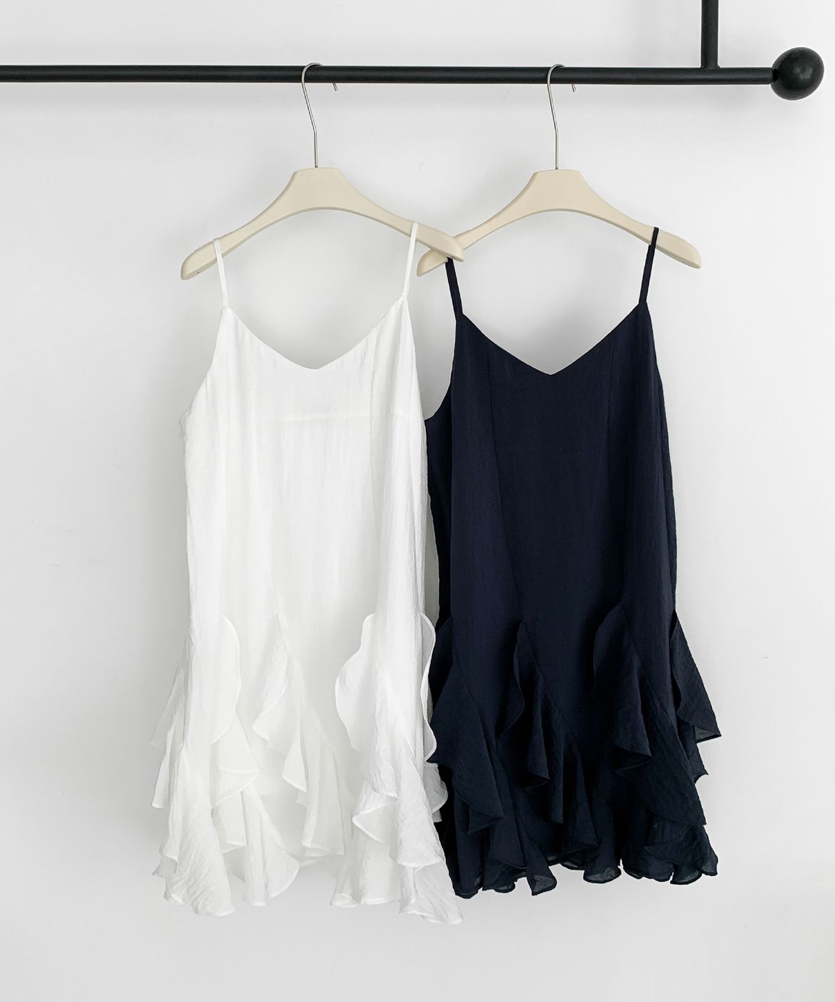 바스카라(VASCARA) Ruffle Layered Dress (2colors)