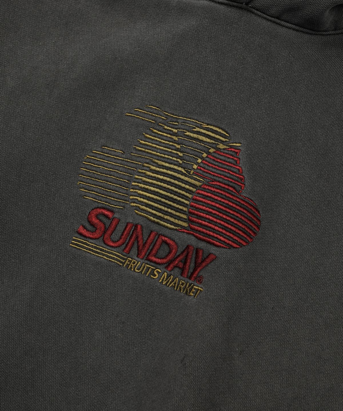 선데이후르츠마켓(SUNDAY FRUIT MARKET) PIGMENT CHERRY HOODIE CHARCOAL