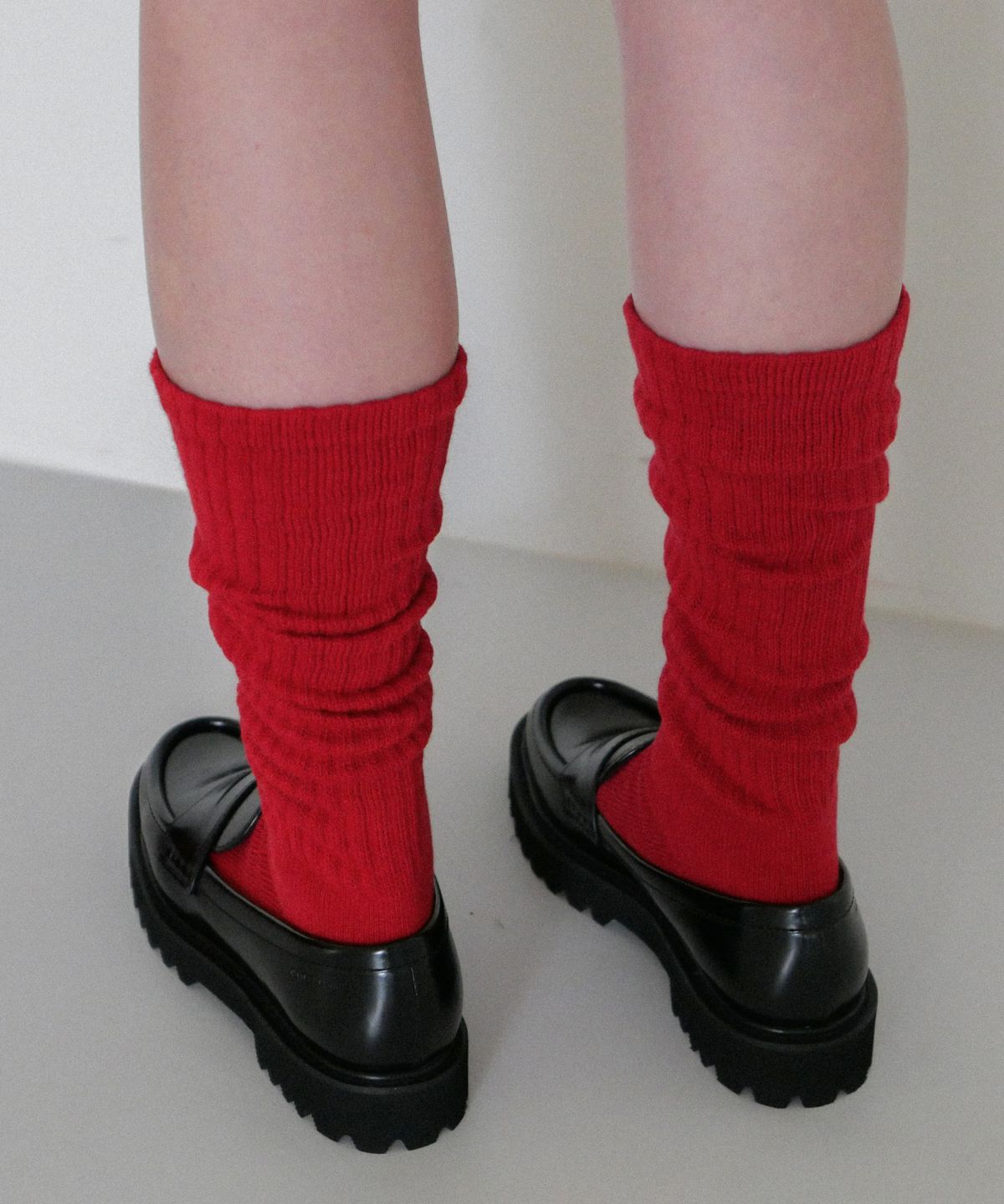 도넛바이닐샵(DONUTVINYLSHOP) half warmer socks (4colors)