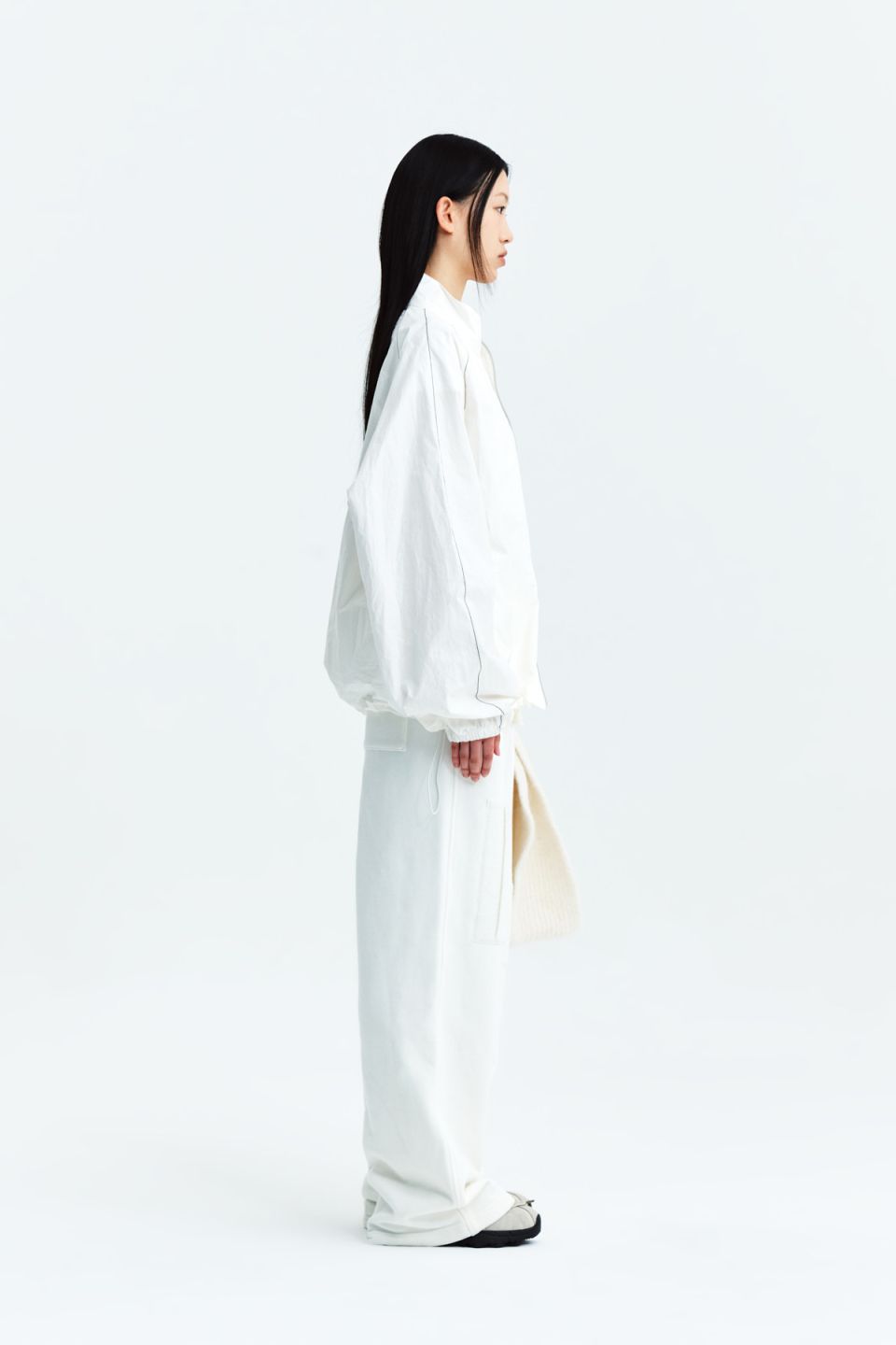 MUSINSA公式 | MATIN KIM MATIN KIM LOGO COATING JUMPER IN IVORY