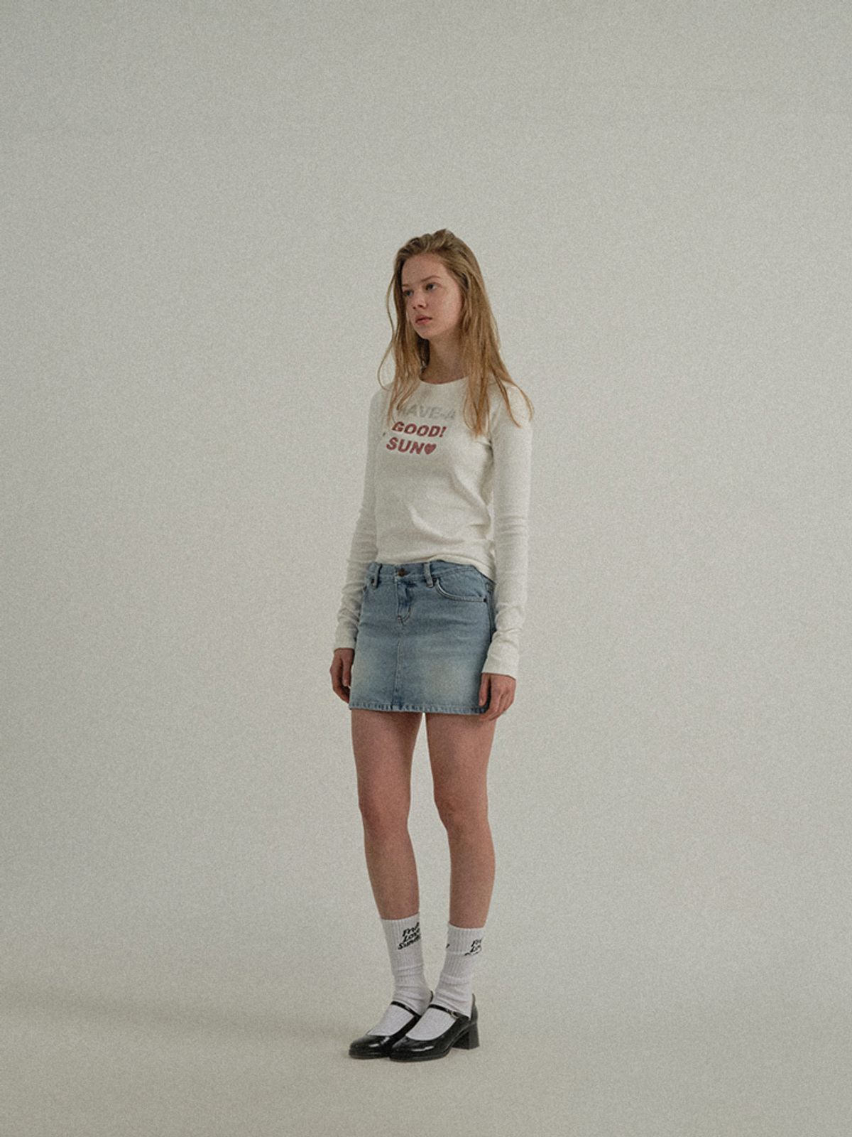 선데이후르츠마켓(SUNDAY FRUIT MARKET) W) SUNDAY DENIM SKIRT LIGHT DENIM