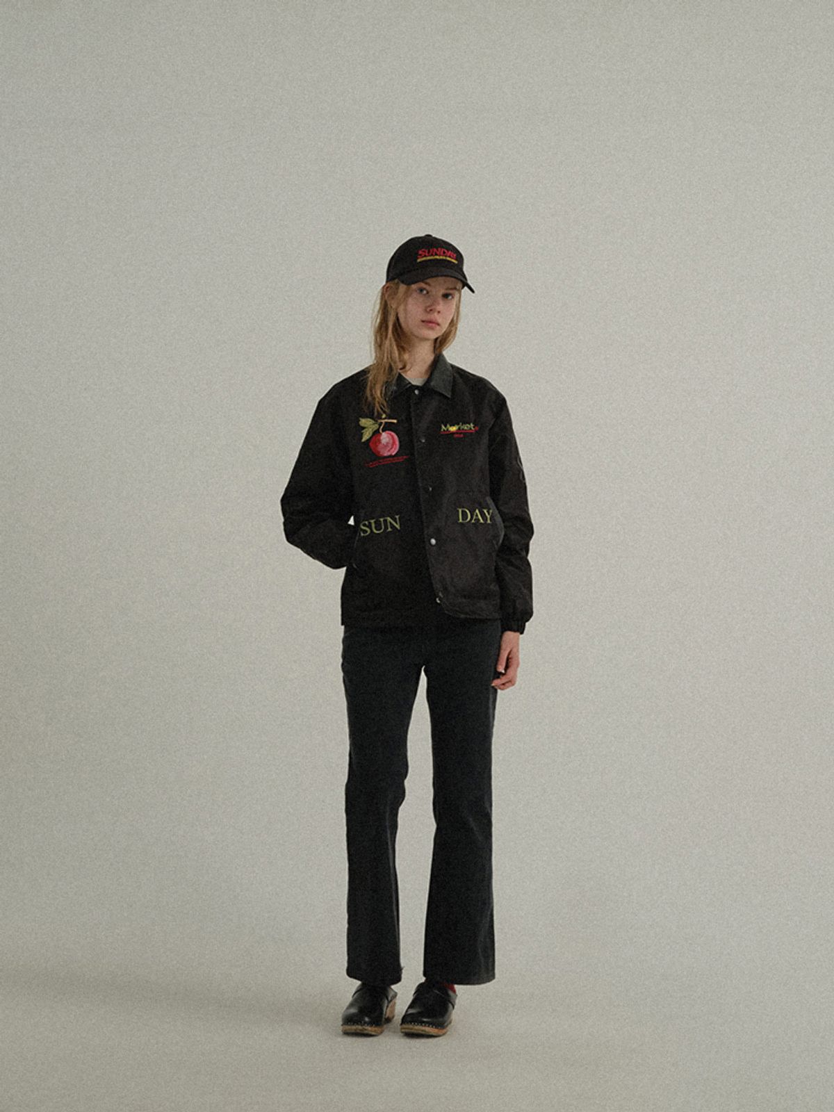 선데이후르츠마켓(SUNDAY FRUIT MARKET) W) BASIC FLARE PANT BLACK
