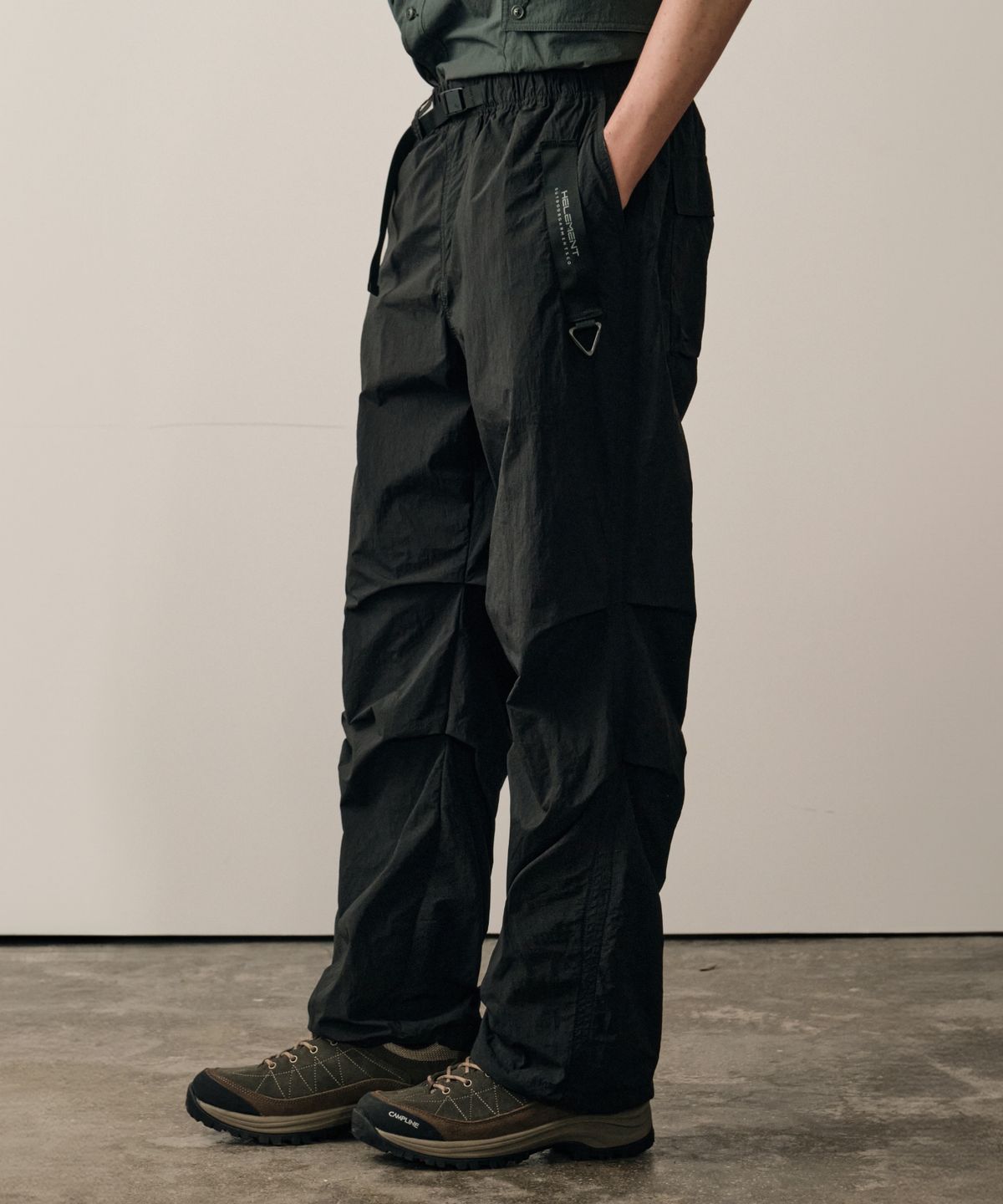 힐리먼트(HELEMENT) 코쿤 웨빙 나일론 팬츠 (BLACK)