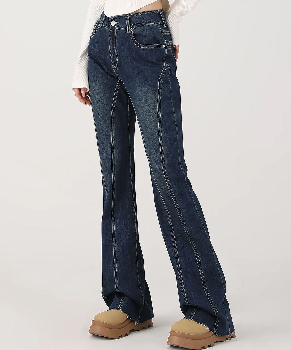 어반드레스(AVANDRESS) Thin Bootscut Pants DEEP BLUE