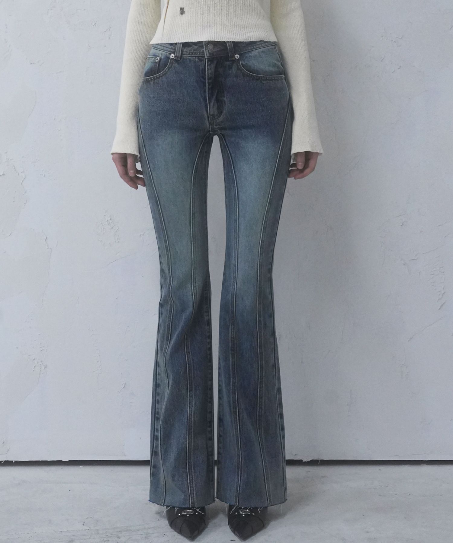 MUSINSA | AVANDRESS Thin Bootscut Pants WASHING LIGHT BLUE
