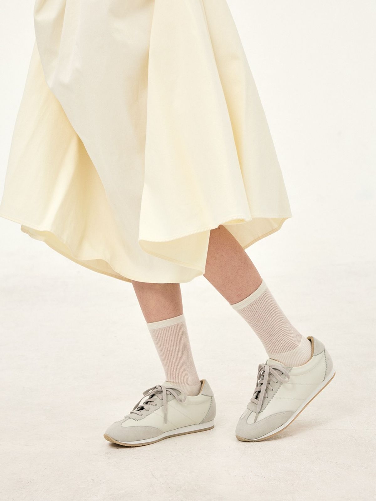 쥬다르(JEU DART) suede combi sneakers ivory