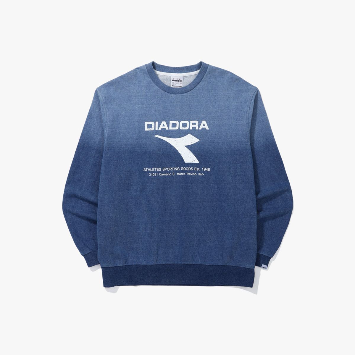 디아도라(diadora) 데님 워싱 맨투맨 DENIM
