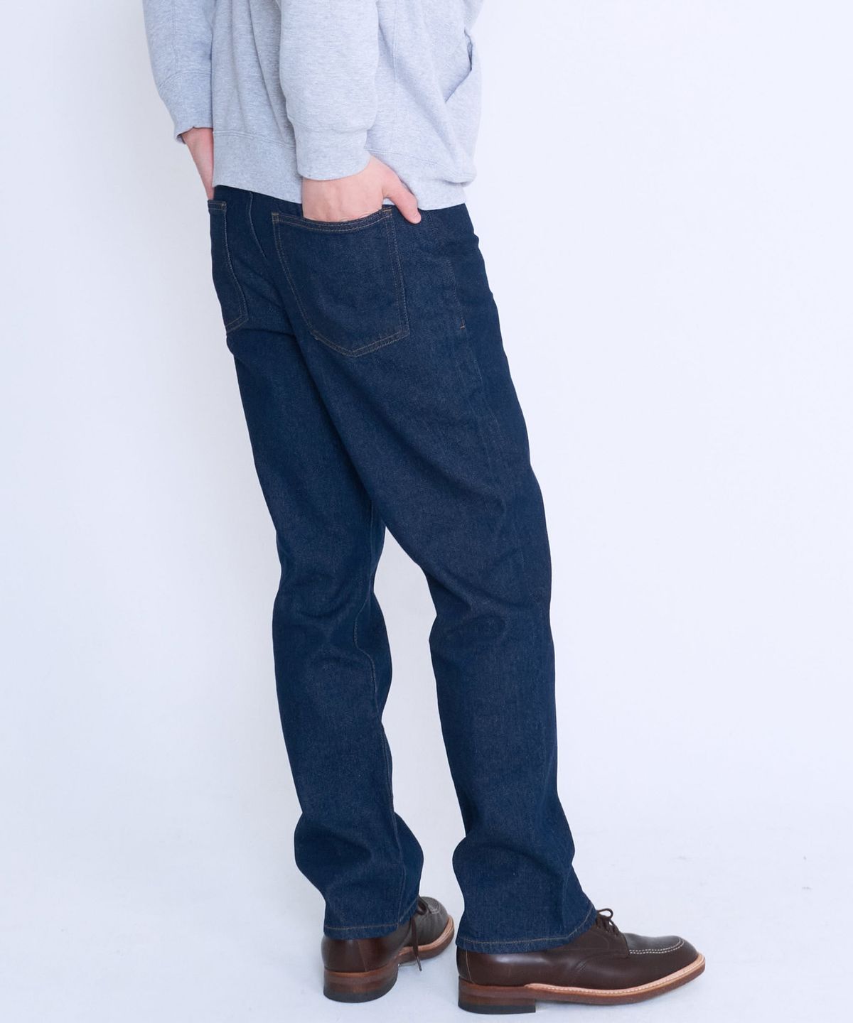 플랙(PLAC) ESSENTIAL M12 022 CLASSIC STRAIGHT ONE WASHING