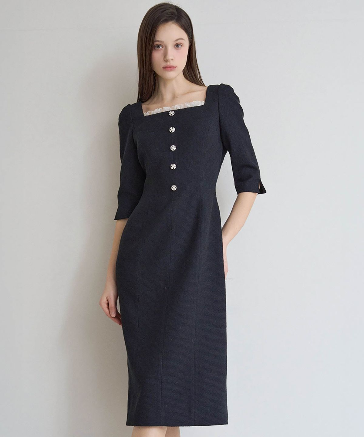 쥴리앤칼라(JULIY&CALLA) 25SS 칼라 112  원파인데이 무아르 트위드 원피스검정