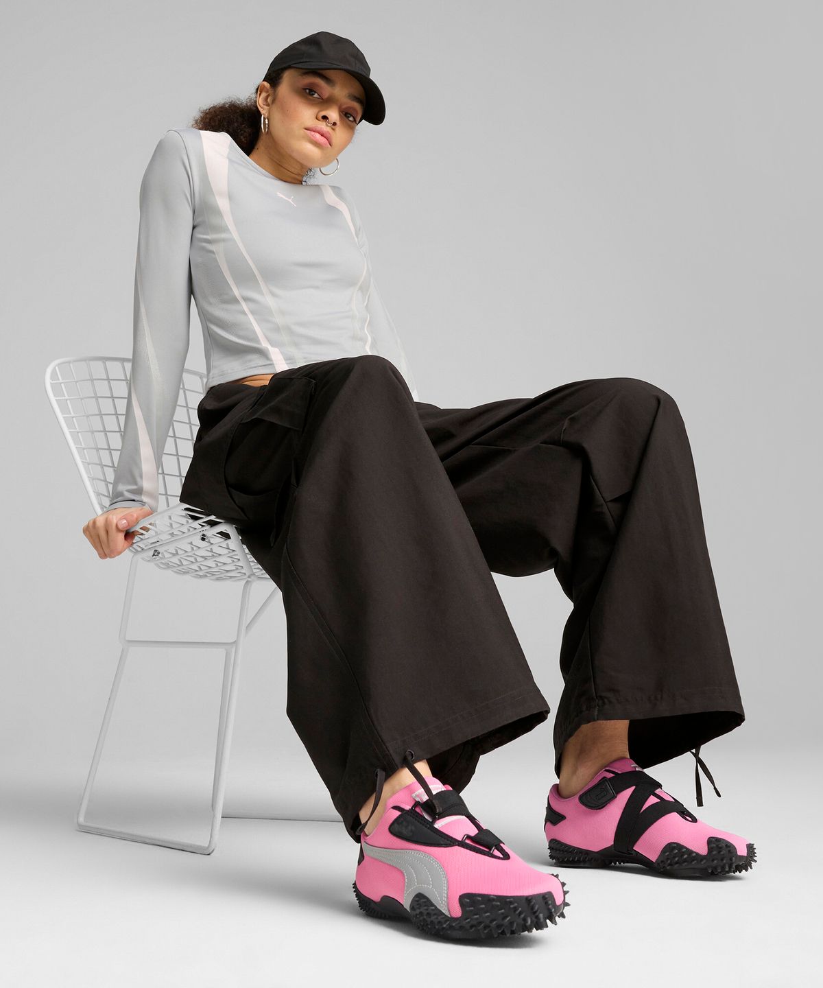 푸마(PUMA) 모스트로 OG - 핑크:실버:블랙 / 397330-15