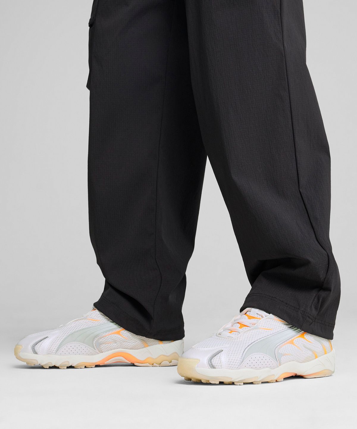 푸마(PUMA) 인헤일 - 화이트:히트파이어 / 401560-13
