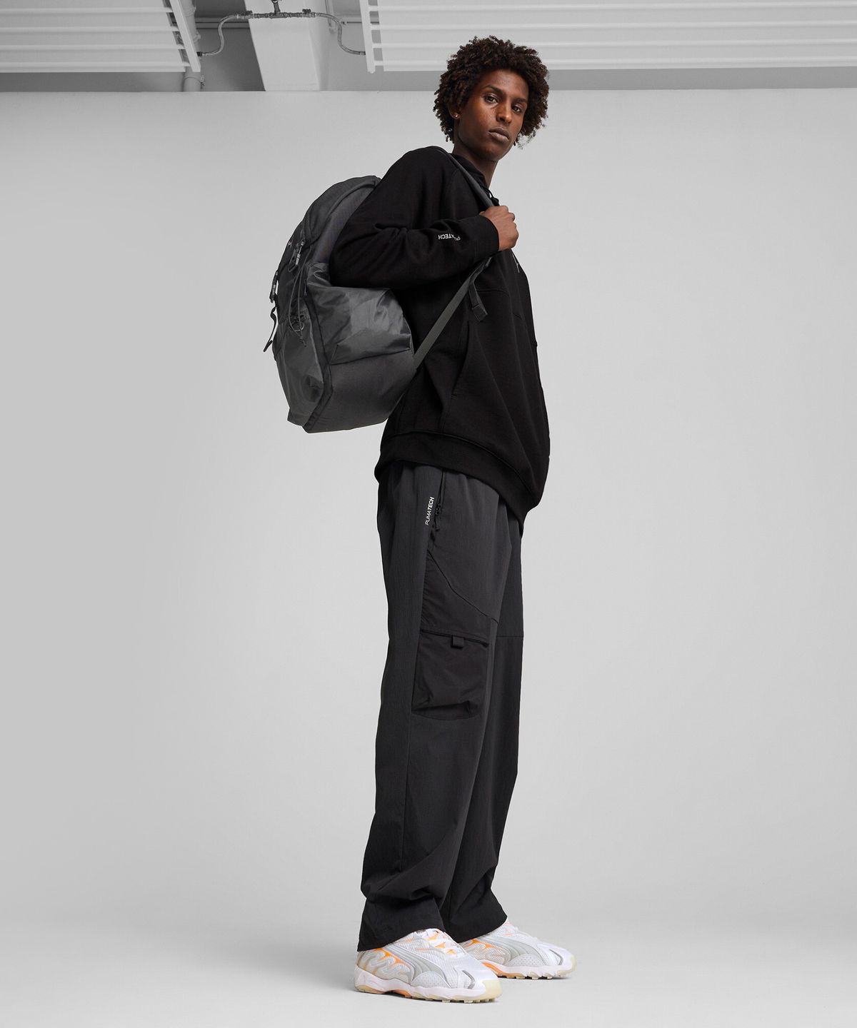 푸마(PUMA) 인헤일 - 화이트:히트파이어 / 401560-13