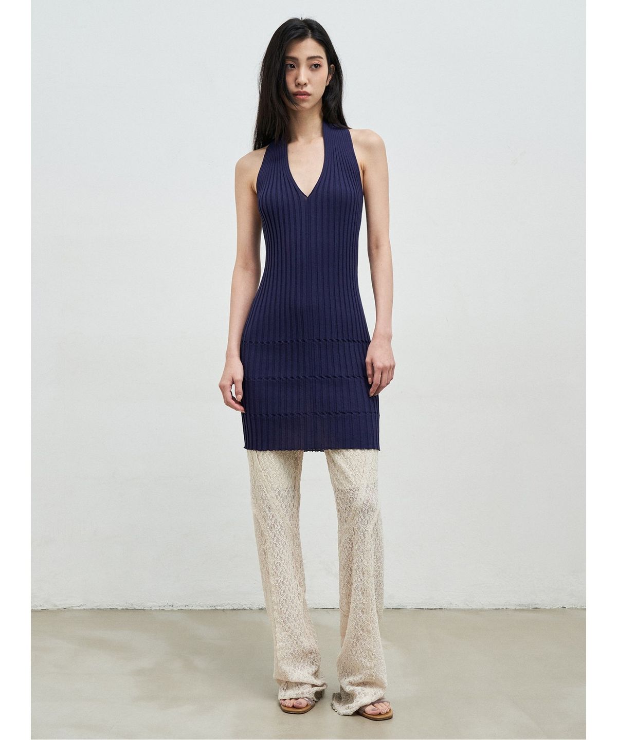 앙개(ANGGAE) Crafted Rib Halter Dress  Navy
