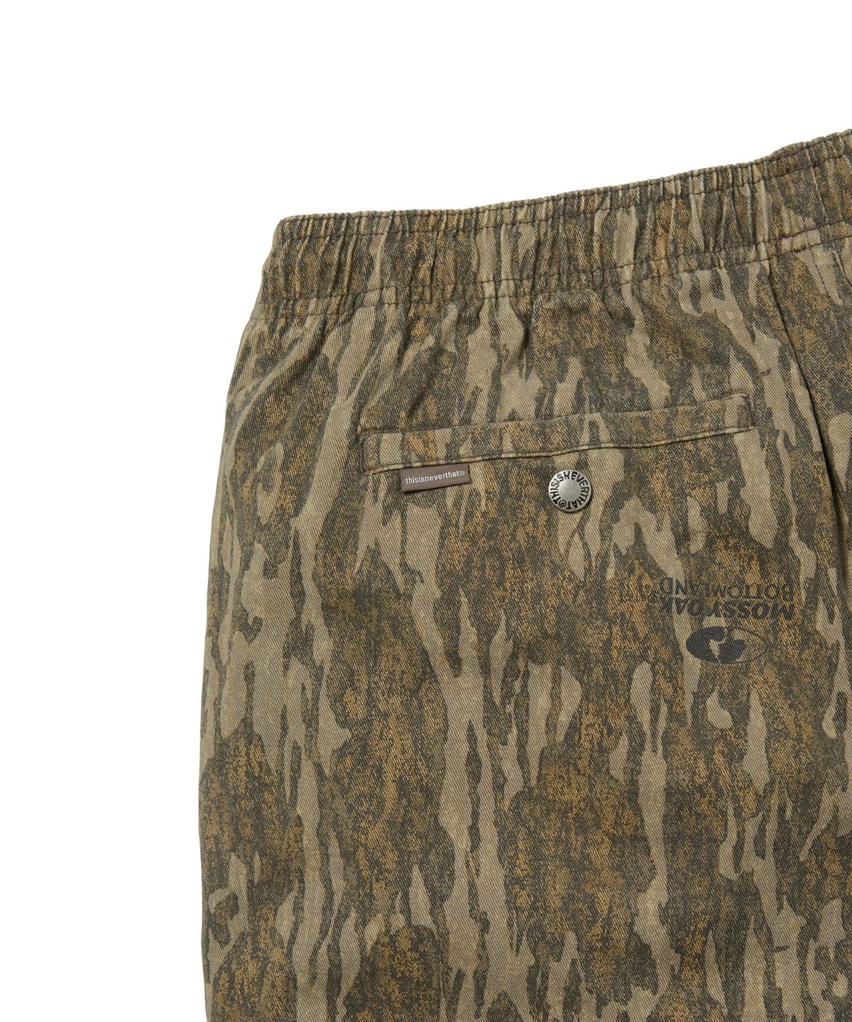 디스이즈네버댓(THISISNEVERTHAT) Beach Short Camo