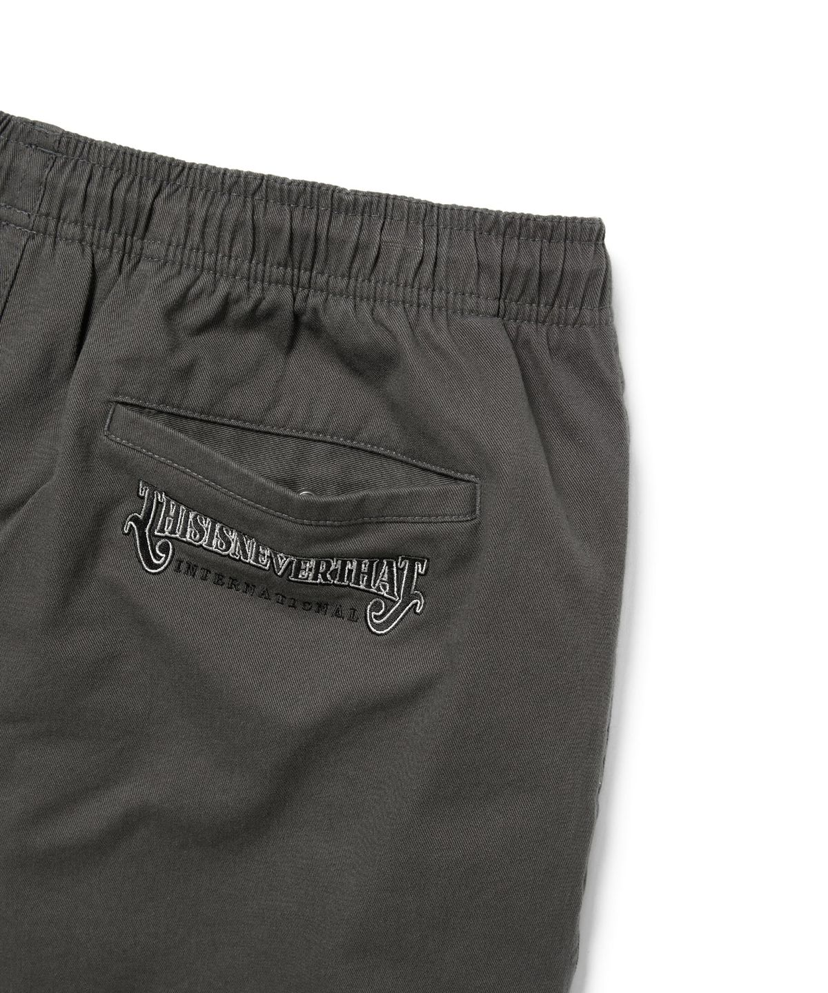 디스이즈네버댓(THISISNEVERTHAT) Beach Short Charcoal