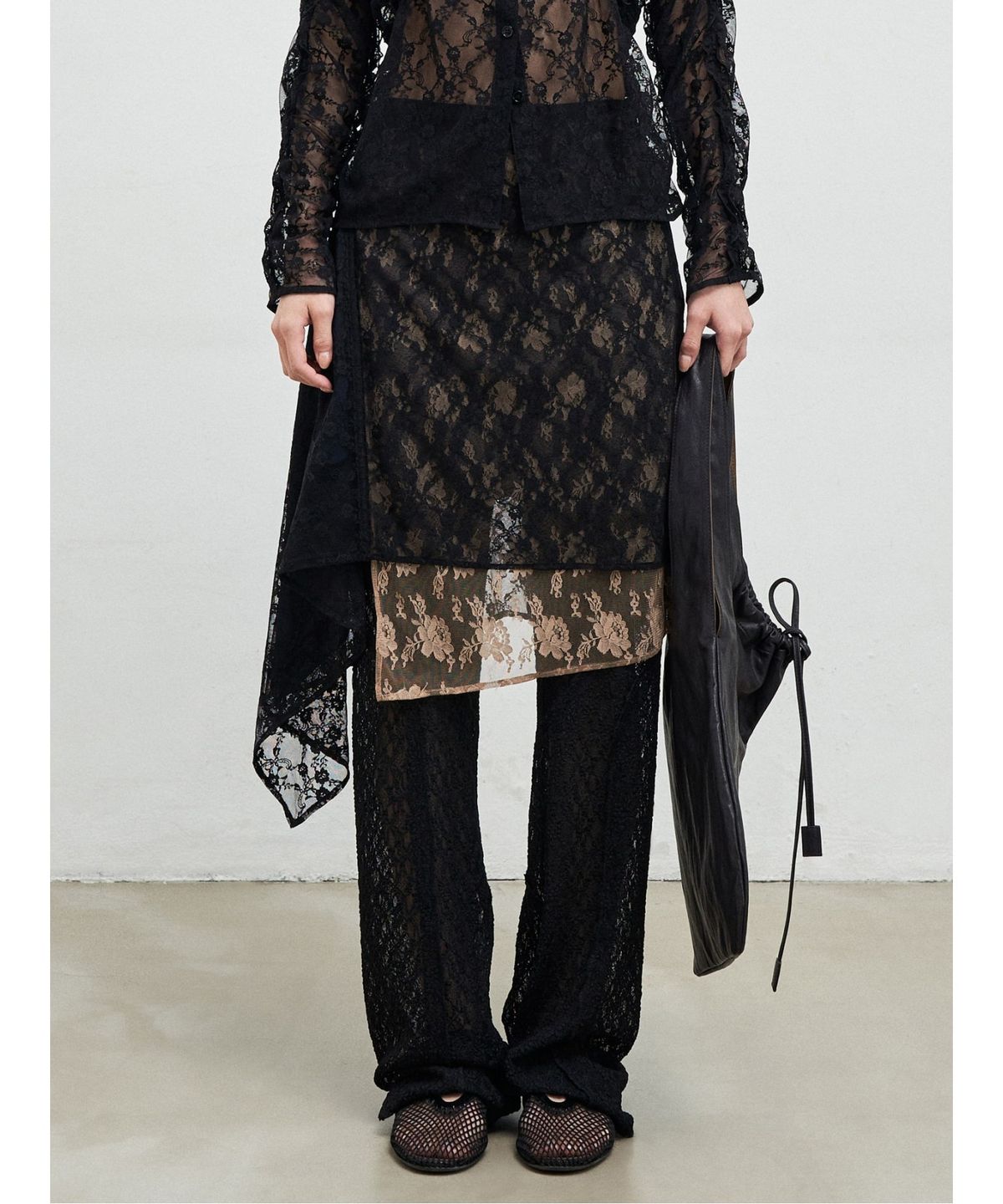 앙개(ANGGAE) Layered Lace Skirt  Black