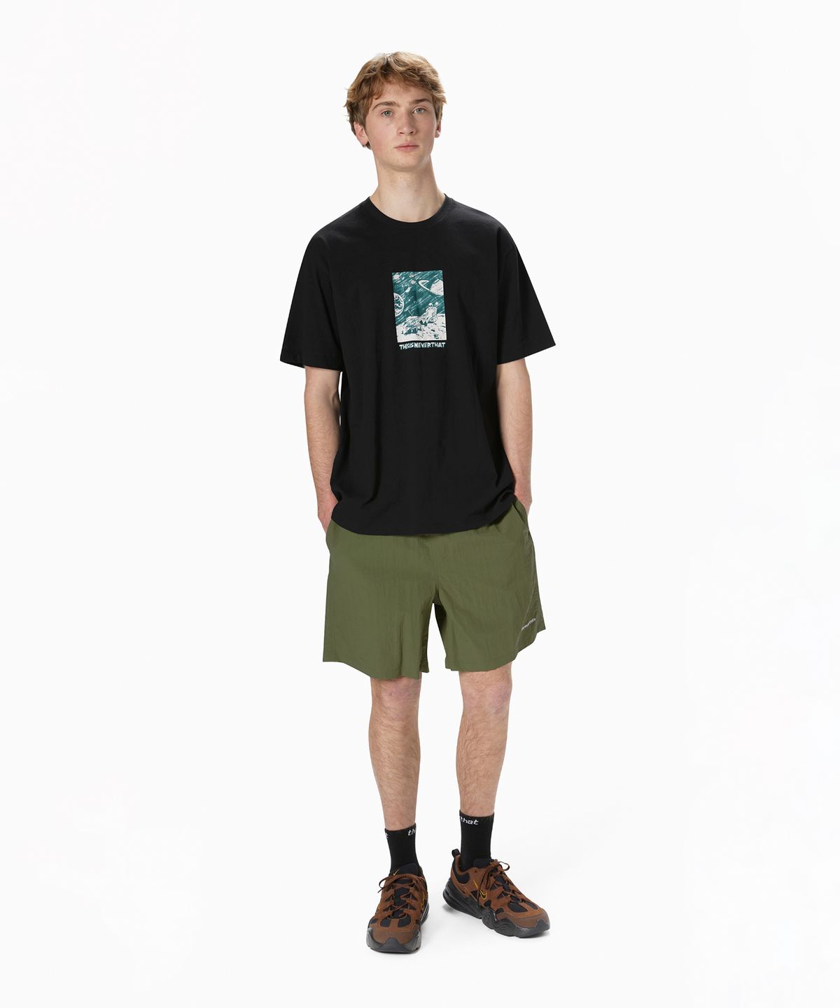 디스이즈네버댓(THISISNEVERTHAT) Outer Space Tee Black